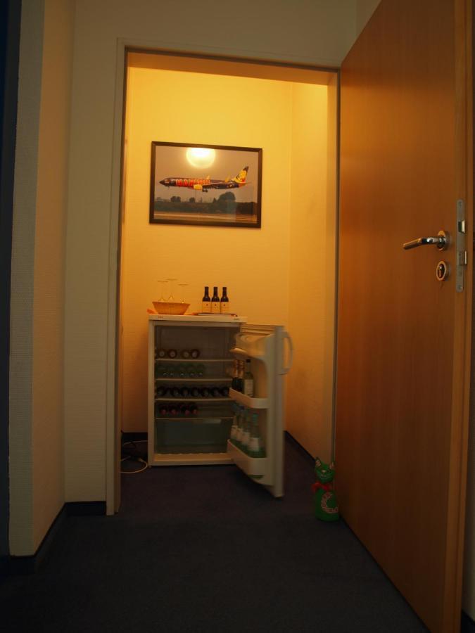 Airport BusinessHotel Köln Kültér fotó